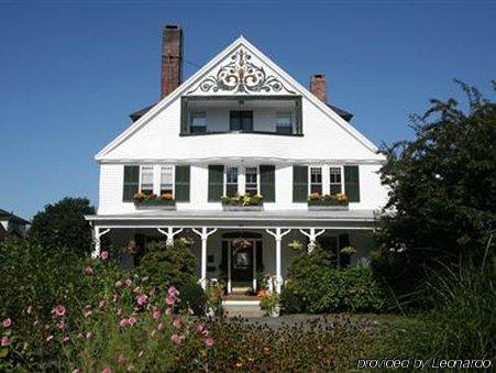 La Farge Perry House Bed & Breakfast Newport Exterior photo